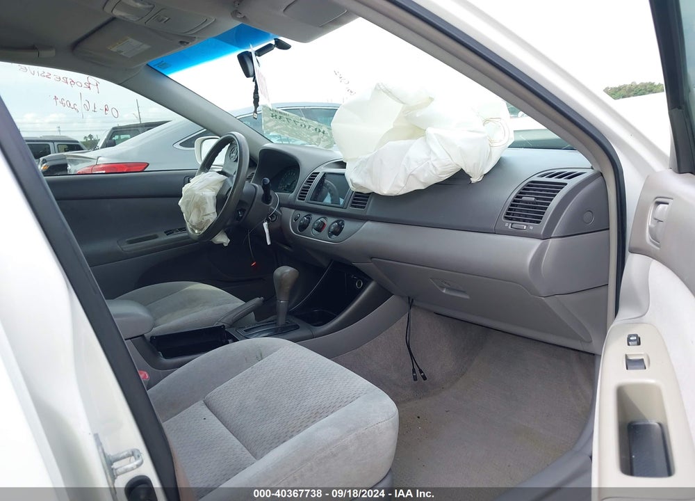2004 TOYOTA CAMRY LE VIN: 4T1BE32KX4U278893
