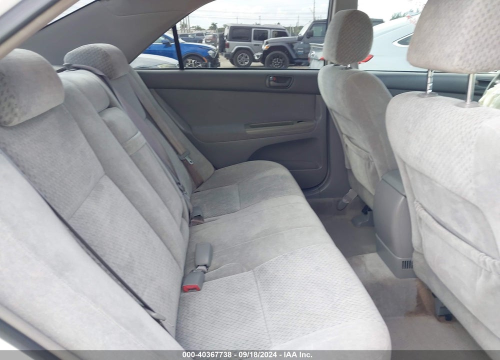 2004 TOYOTA CAMRY LE VIN: 4T1BE32KX4U278893