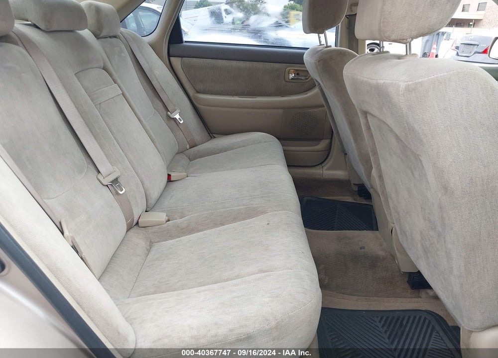 2001 TOYOTA AVALON XL VIN: 4T1BF28B51U144092