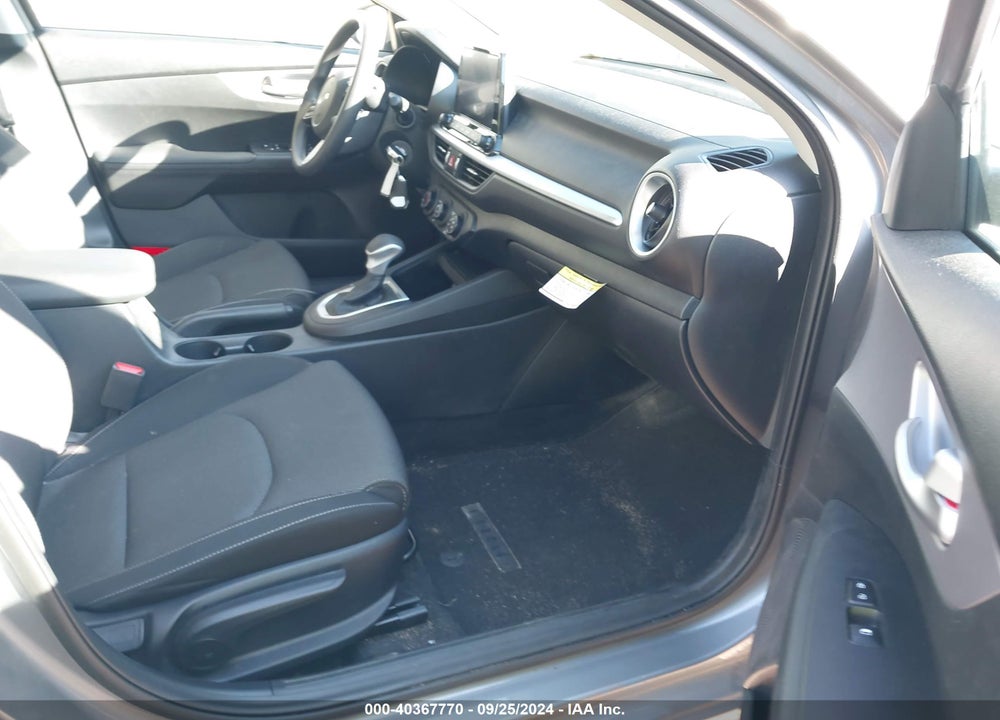 2024 KIA FORTE LXS VIN: 3KPF24AD4RE713405
