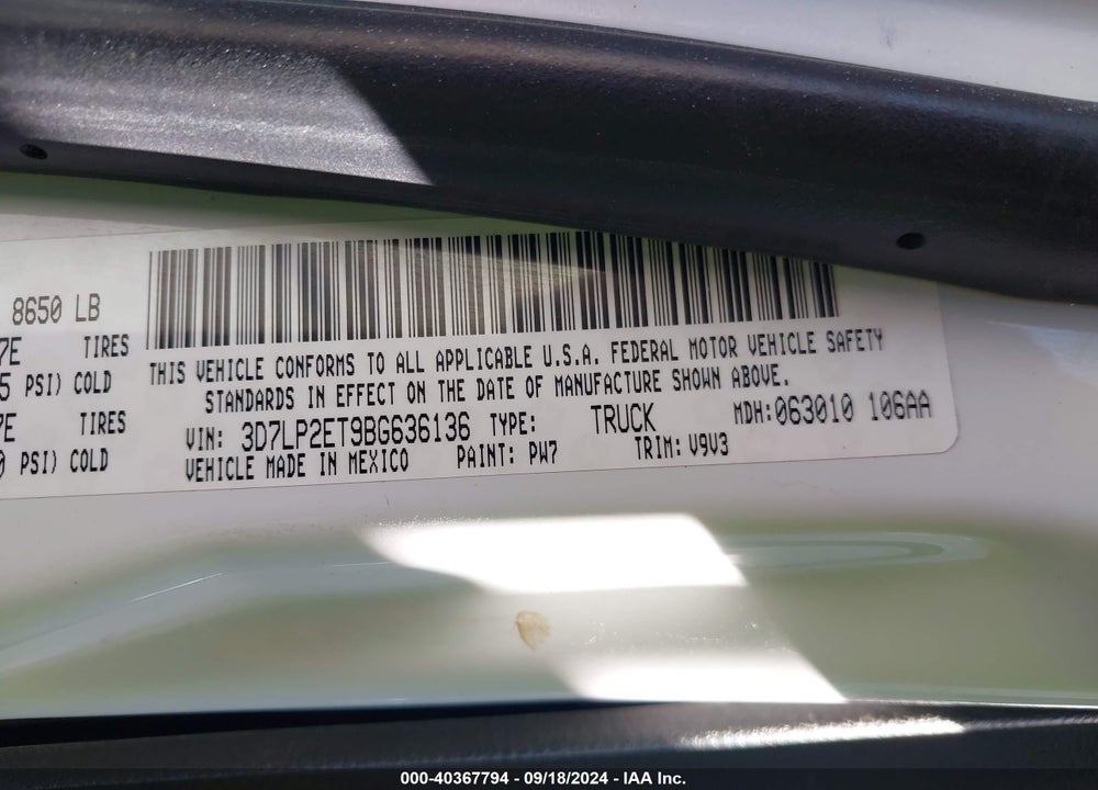 2011 RAM 2500 ST VIN: 3D7LP2ET9BG636136