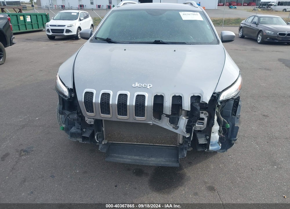 2017 JEEP CHEROKEE LATITUDE 4X4 VIN: 1C4PJMCS4HW606684