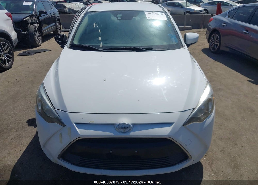 2016 SCION IA VIN: 3MYDLBZV9GY127849
