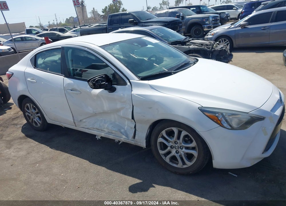 2016 SCION IA VIN: 3MYDLBZV9GY127849