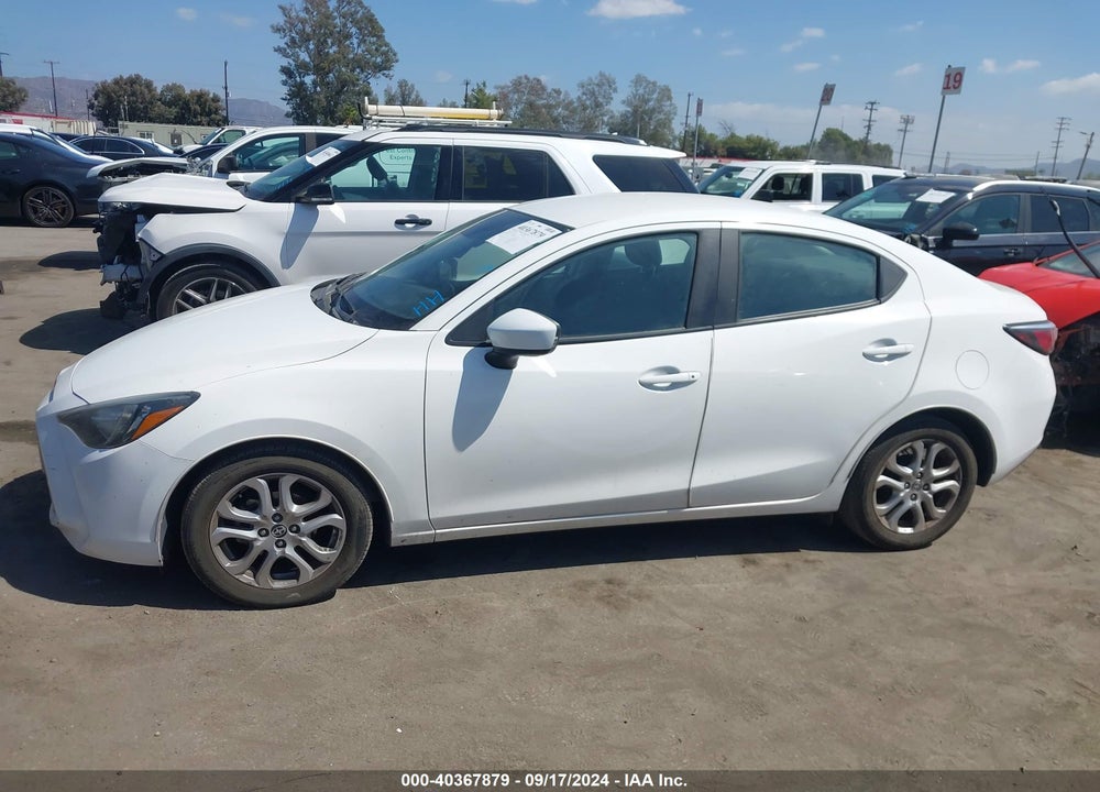 2016 SCION IA VIN: 3MYDLBZV9GY127849