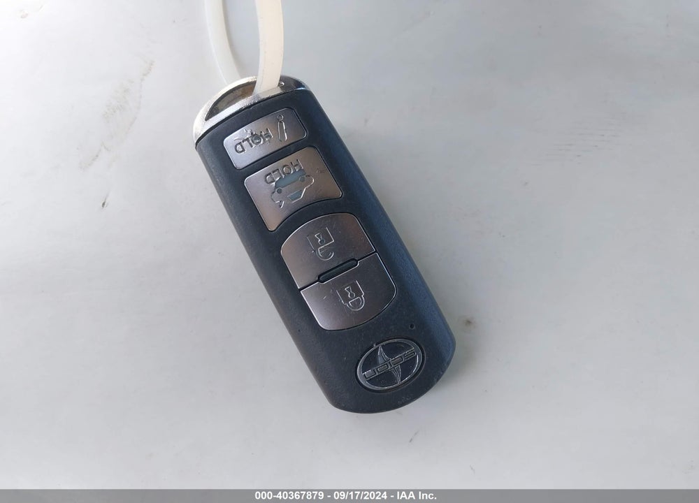 2016 SCION IA VIN: 3MYDLBZV9GY127849