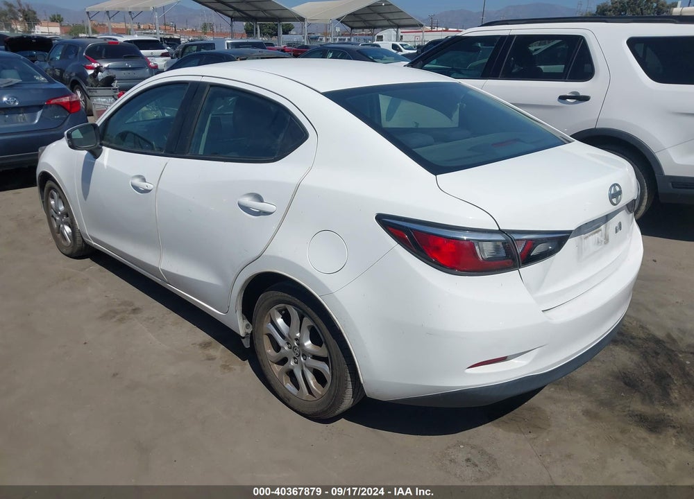 2016 SCION IA VIN: 3MYDLBZV9GY127849
