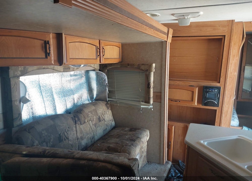 2010 FOREST RIVER PUMA VIN: 4X4TPUG2XAP026227
