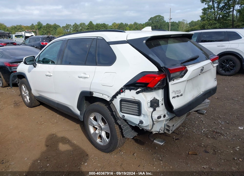 2020 TOYOTA RAV4 XLE VIN: 2T3P1RFV7LW098382