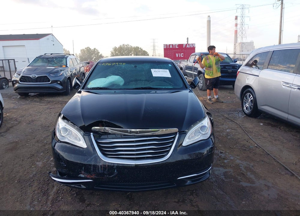 2013 CHRYSLER 200 TOURING VIN: 1C3CCBBB1DN713825