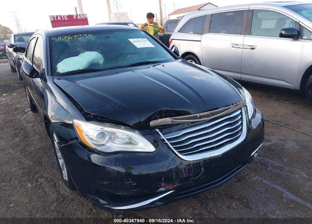 2013 CHRYSLER 200 TOURING VIN: 1C3CCBBB1DN713825