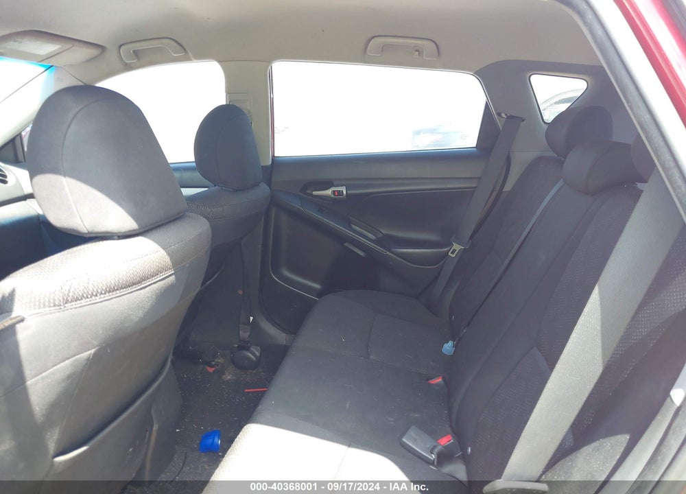 2010 PONTIAC VIBE VIN: 5Y2SP6E06AZ411870