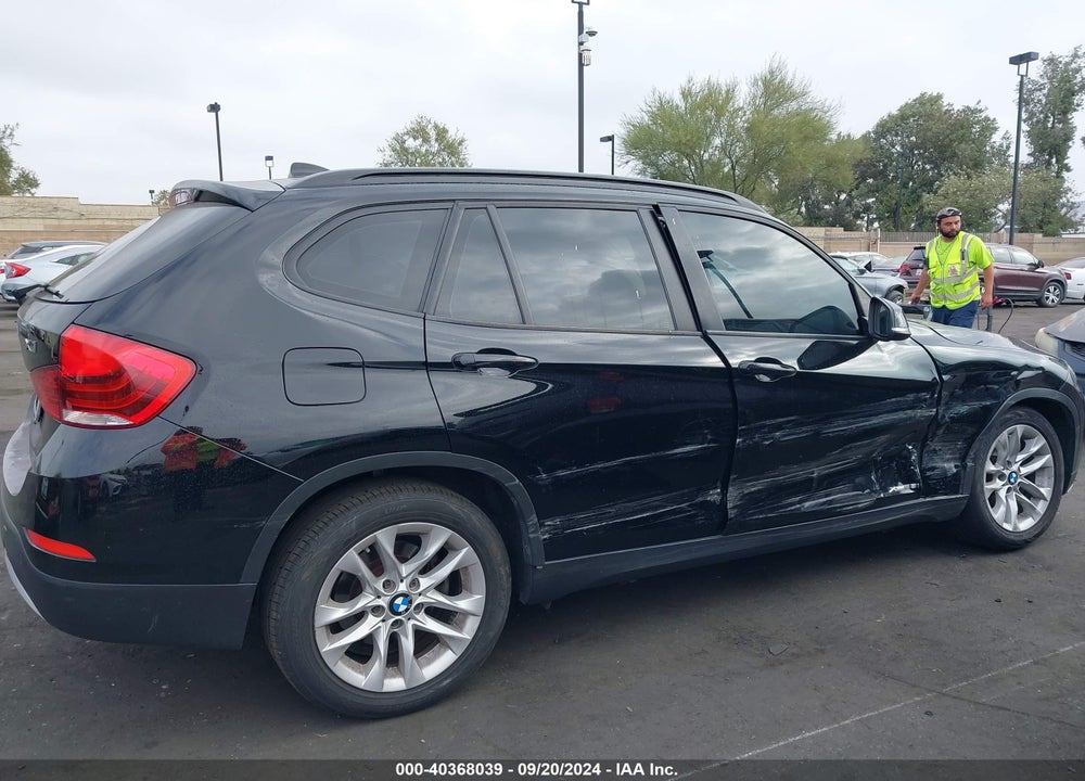 2015 BMW X1 XDRIVE28I VIN: WBAVL1C51FVY36399