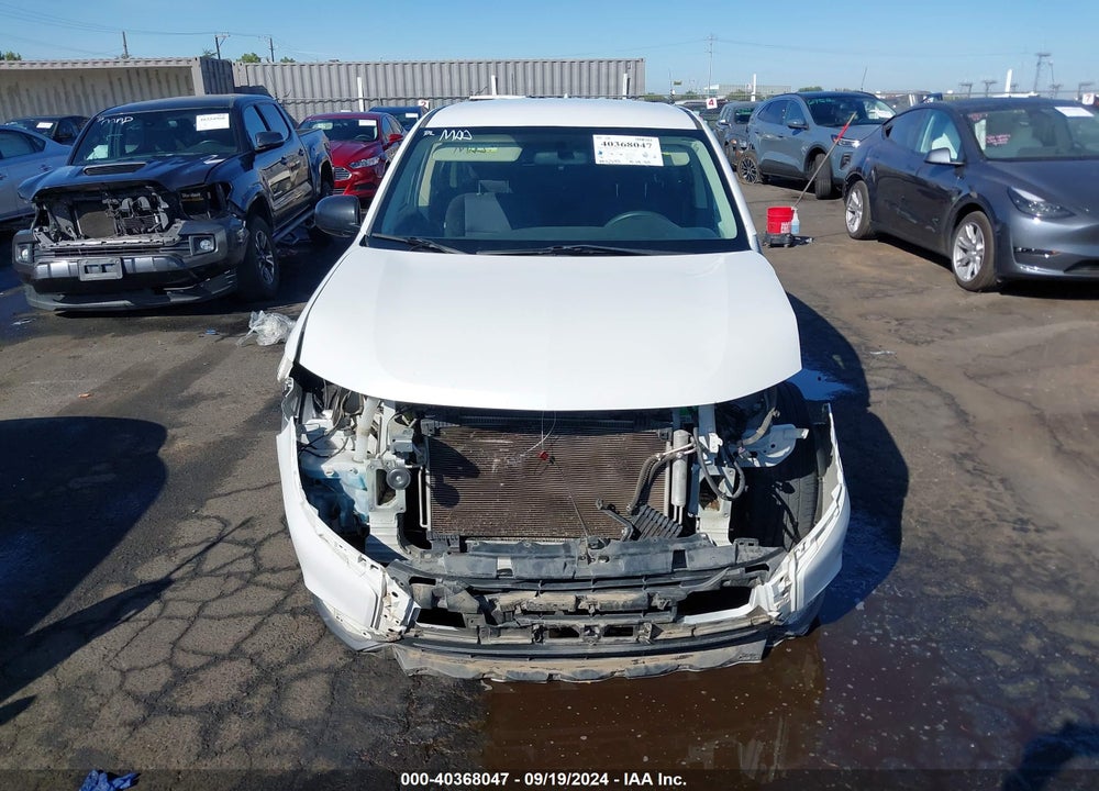 2018 MITSUBISHI OUTLANDER ES VIN: JA4AD2A3XJZ053731