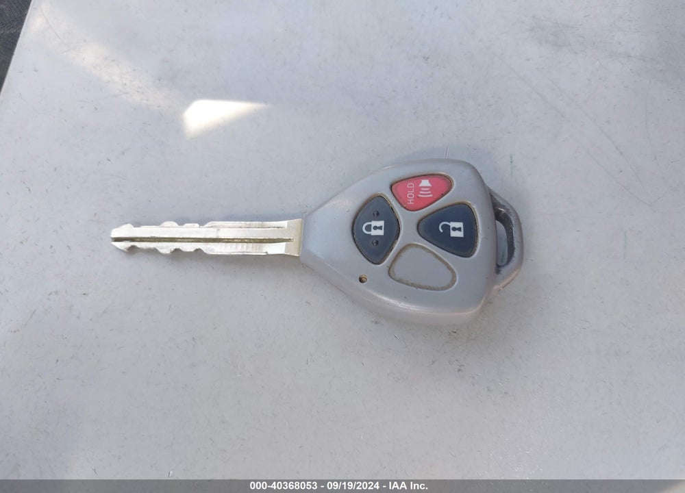 2007 SCION TC VIN: JTKDE177470218781