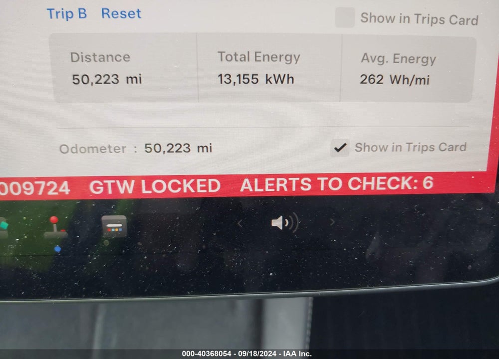 2022 TESLA MODEL Y LONG RANGE DUAL MOTOR ALL-WHEEL DRIVE VIN: 7SAYGDEE4NA009724