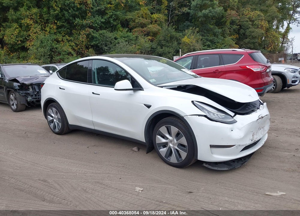 2022 TESLA MODEL Y LONG RANGE DUAL MOTOR ALL-WHEEL DRIVE VIN: 7SAYGDEE4NA009724