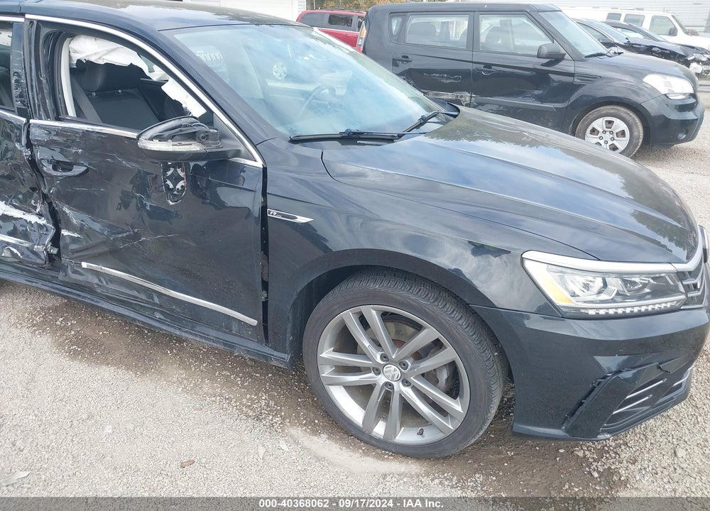 2017 VOLKSWAGEN PASSAT 1.8T R-LINE VIN: 1VWDT7A33HC086258
