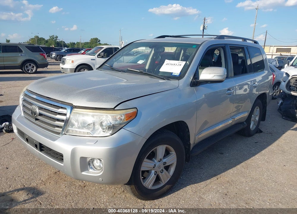 2013 TOYOTA LAND CRUISER V8 VIN: JTMHY7AJ8D4010950