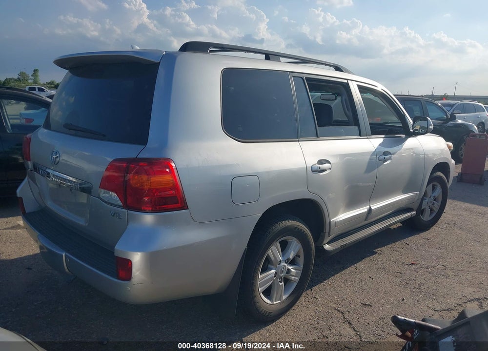 2013 TOYOTA LAND CRUISER V8 VIN: JTMHY7AJ8D4010950