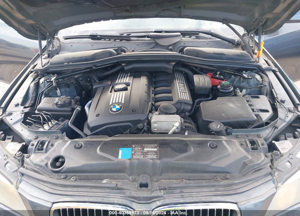 2008 BMW 528XI VIN: WBANV13518CZ52355