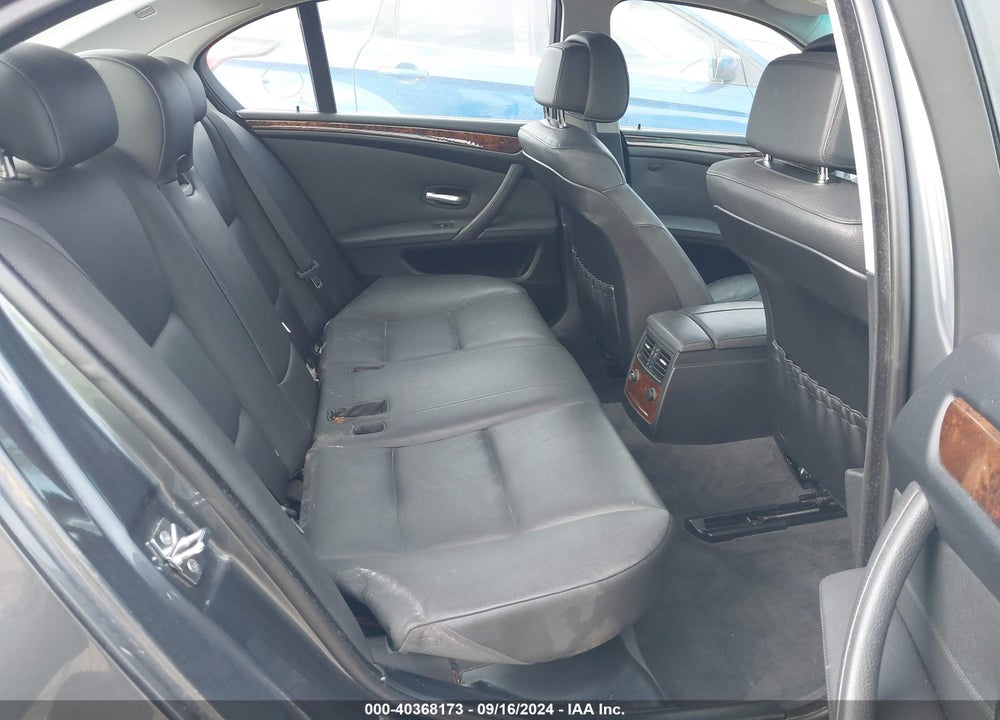 2008 BMW 528XI VIN: WBANV13518CZ52355