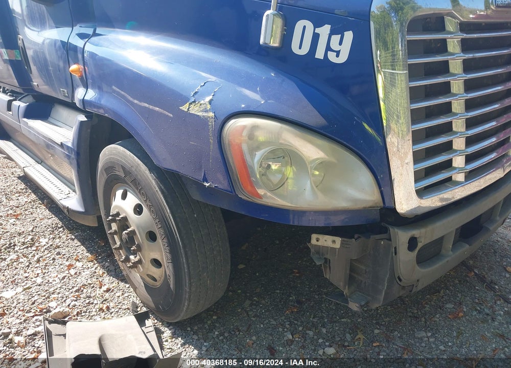2011 FREIGHTLINER CASCADIA 125 VIN: 1FUJGLDR5BSAZ2039