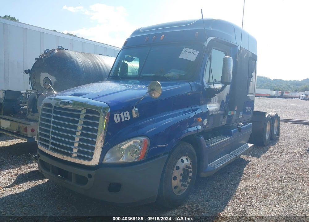 2011 FREIGHTLINER CASCADIA 125 VIN: 1FUJGLDR5BSAZ2039