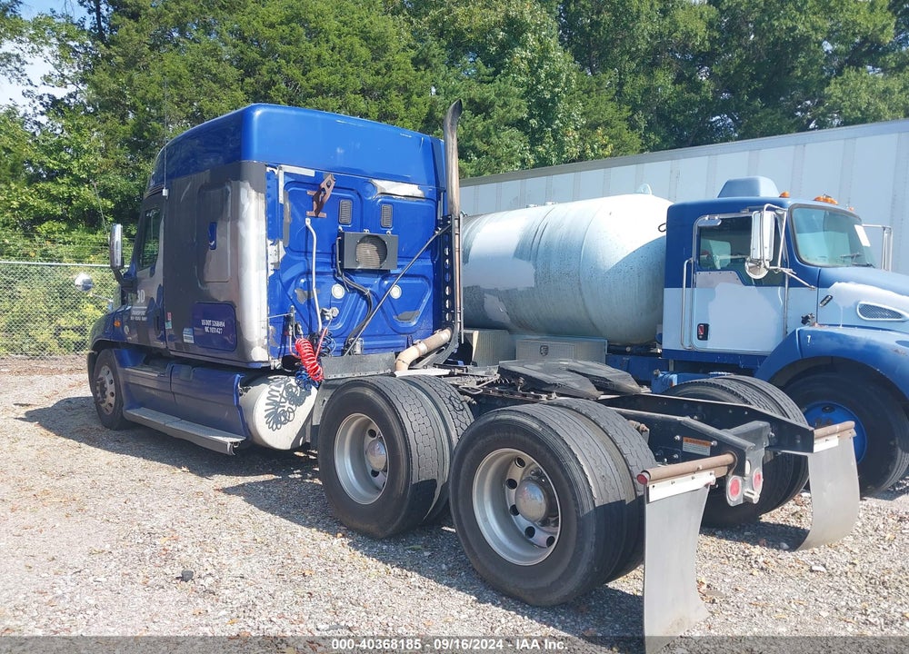 2011 FREIGHTLINER CASCADIA 125 VIN: 1FUJGLDR5BSAZ2039
