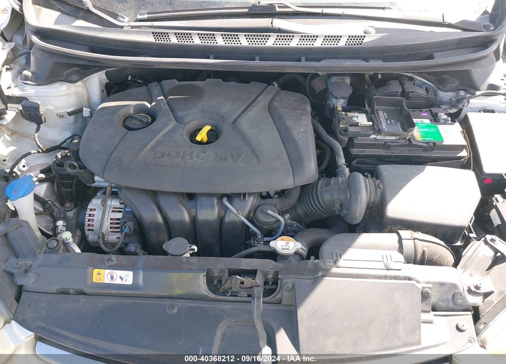 2016 HYUNDAI ELANTRA SE VIN: 5NPDH4AE5GH696721