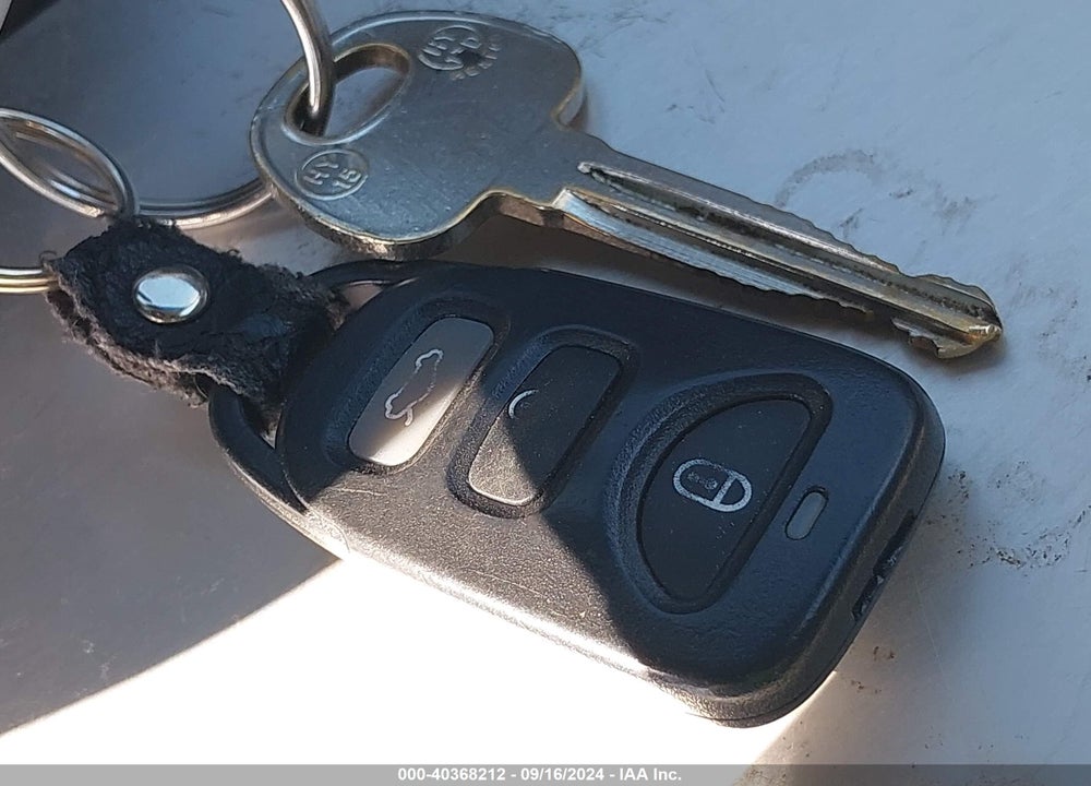 2016 HYUNDAI ELANTRA SE VIN: 5NPDH4AE5GH696721