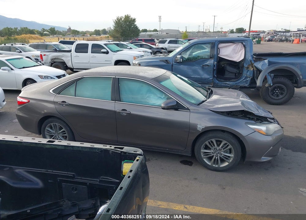 2017 TOYOTA CAMRY SE VIN: 4T1BF1FK5HU805286
