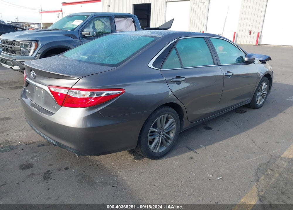 2017 TOYOTA CAMRY SE VIN: 4T1BF1FK5HU805286