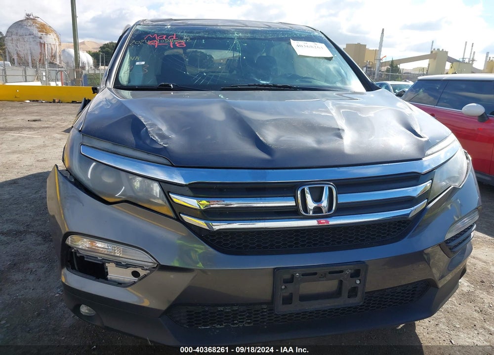 2017 HONDA PILOT EX-L VIN: 5FNYF5H52HB021556