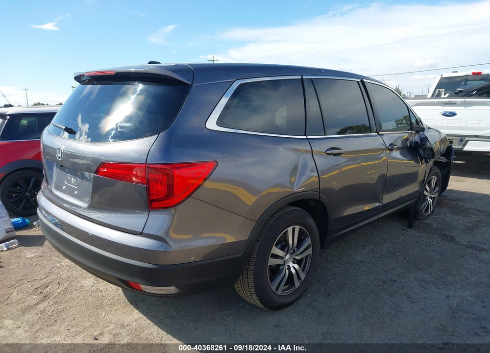 2017 HONDA PILOT EX-L VIN: 5FNYF5H52HB021556