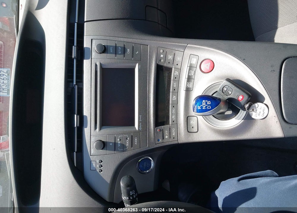 2013 TOYOTA PRIUS THREE VIN: JTDKN3DU3D0337423