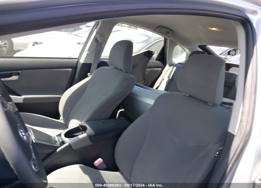 2013 TOYOTA PRIUS THREE VIN: JTDKN3DU3D0337423