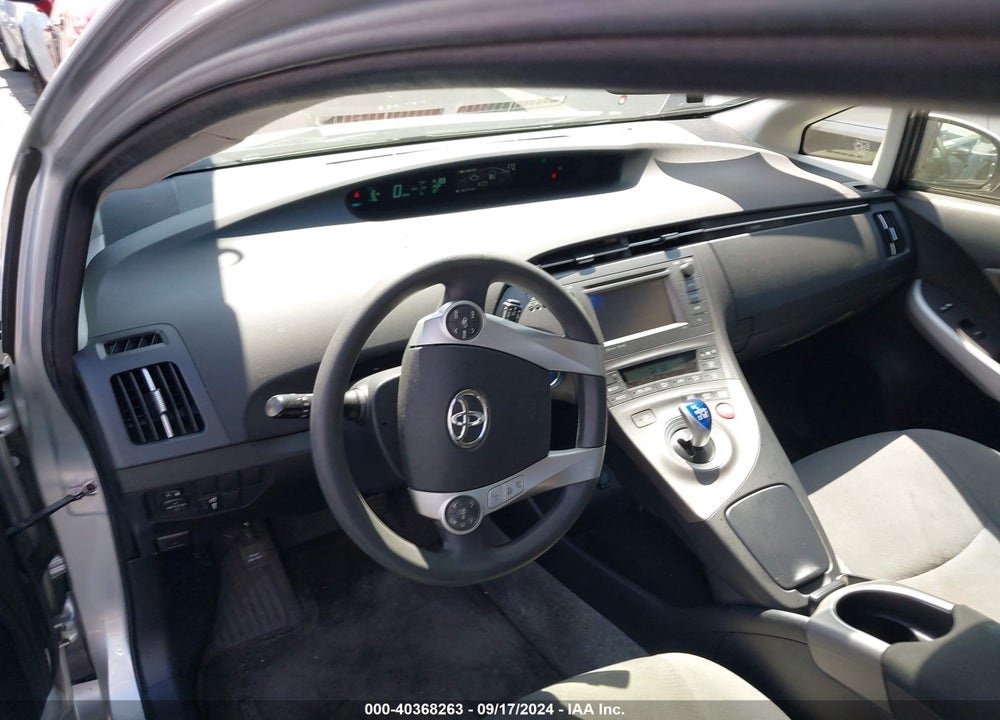 2013 TOYOTA PRIUS THREE VIN: JTDKN3DU3D0337423