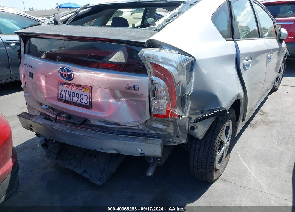 2013 TOYOTA PRIUS THREE VIN: JTDKN3DU3D0337423