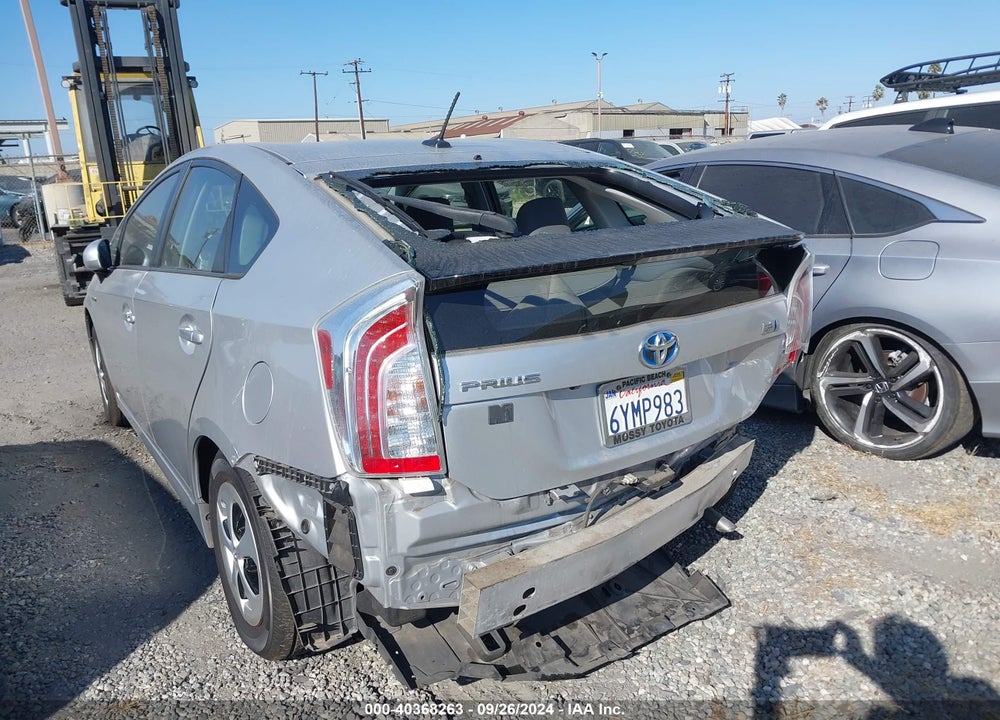 2013 TOYOTA PRIUS THREE VIN: JTDKN3DU3D0337423