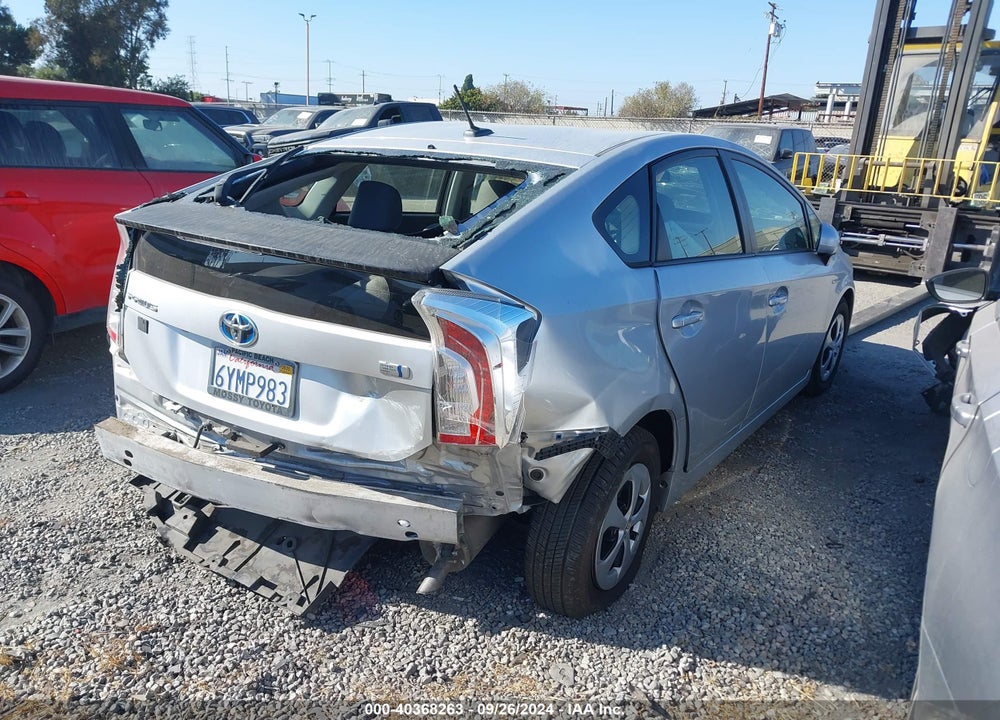 2013 TOYOTA PRIUS THREE VIN: JTDKN3DU3D0337423
