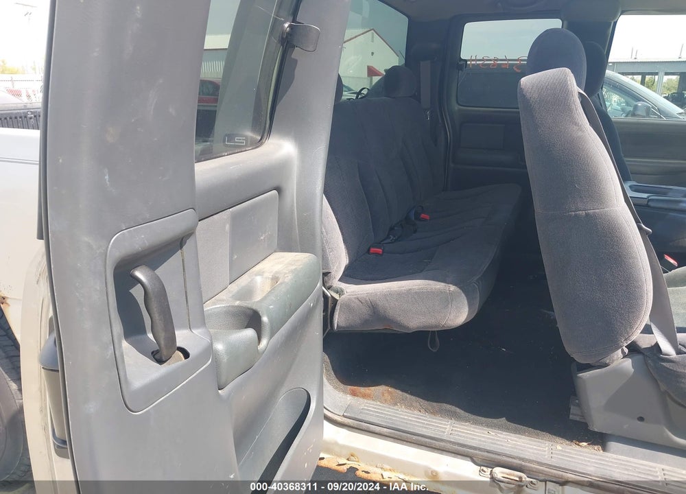 2002 CHEVROLET SILVERADO 1500 LS VIN: 1GCEK19V42E165849