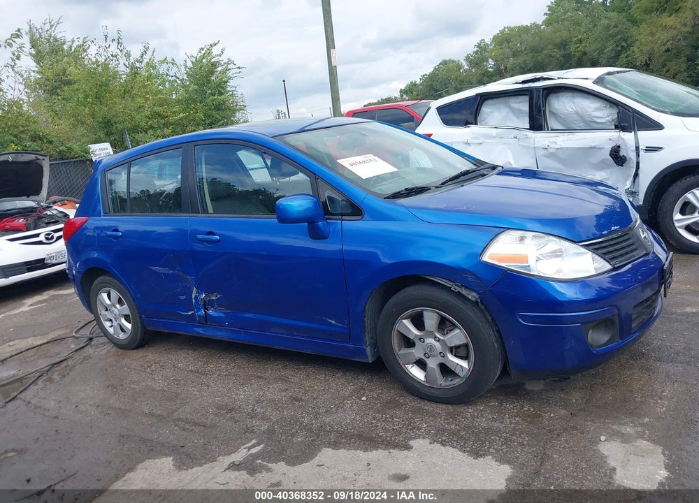 2008 NISSAN VERSA 1.8SL VIN: 3N1BC13E58L359570