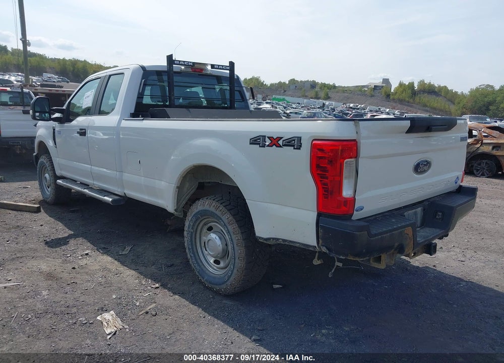 2017 FORD F-250 XL VIN: 1FT7X2B61HEE35440