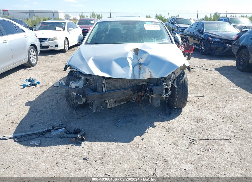 2018 HYUNDAI ELANTRA SEL VIN: KMHD84LF5JU679111