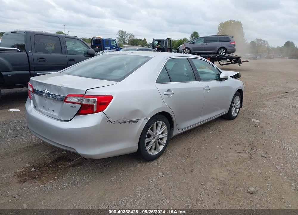 2013 TOYOTA CAMRY XLE VIN: 4T4BF1FK5DR304477