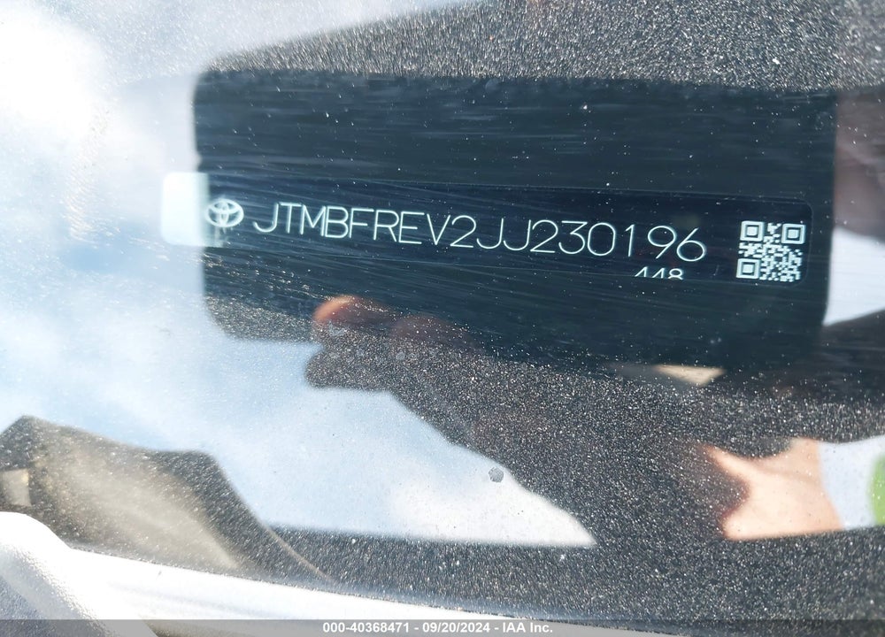 2018 TOYOTA RAV4 LE VIN: JTMBFREV2JJ230196