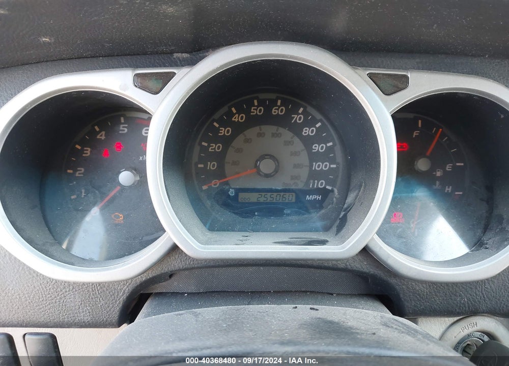 2004 TOYOTA 4RUNNER SR5 V6 VIN: JTEBU14R448015566