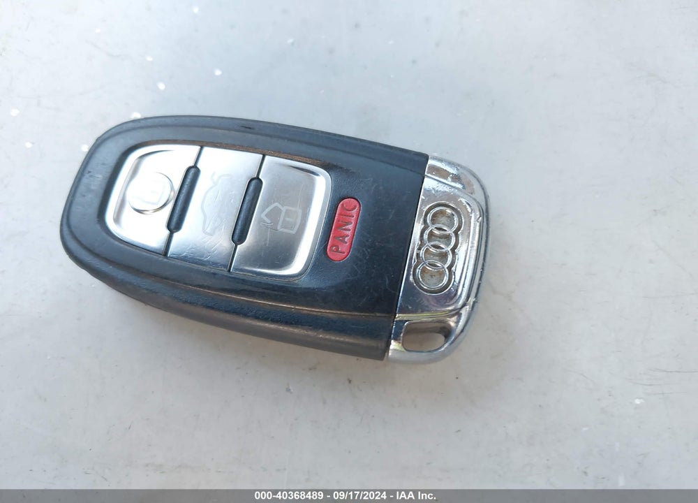 2010 AUDI Q5 3.2 PREMIUM VIN: WA1LKAFP9AA106082