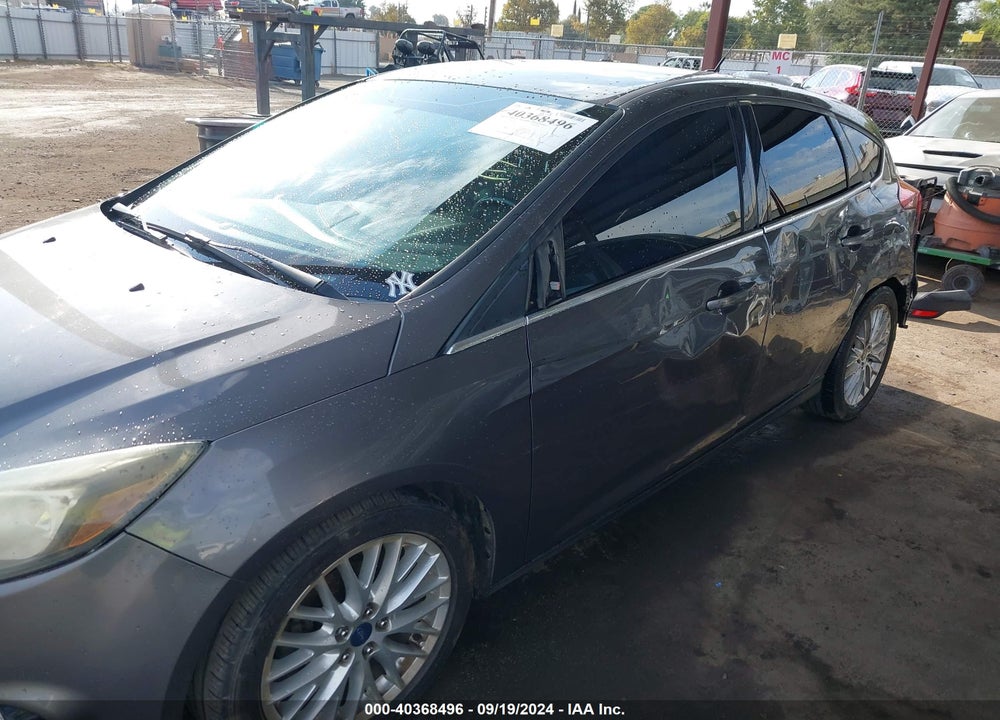 2013 FORD FOCUS TITANIUM VIN: 1FADP3N27DL133678